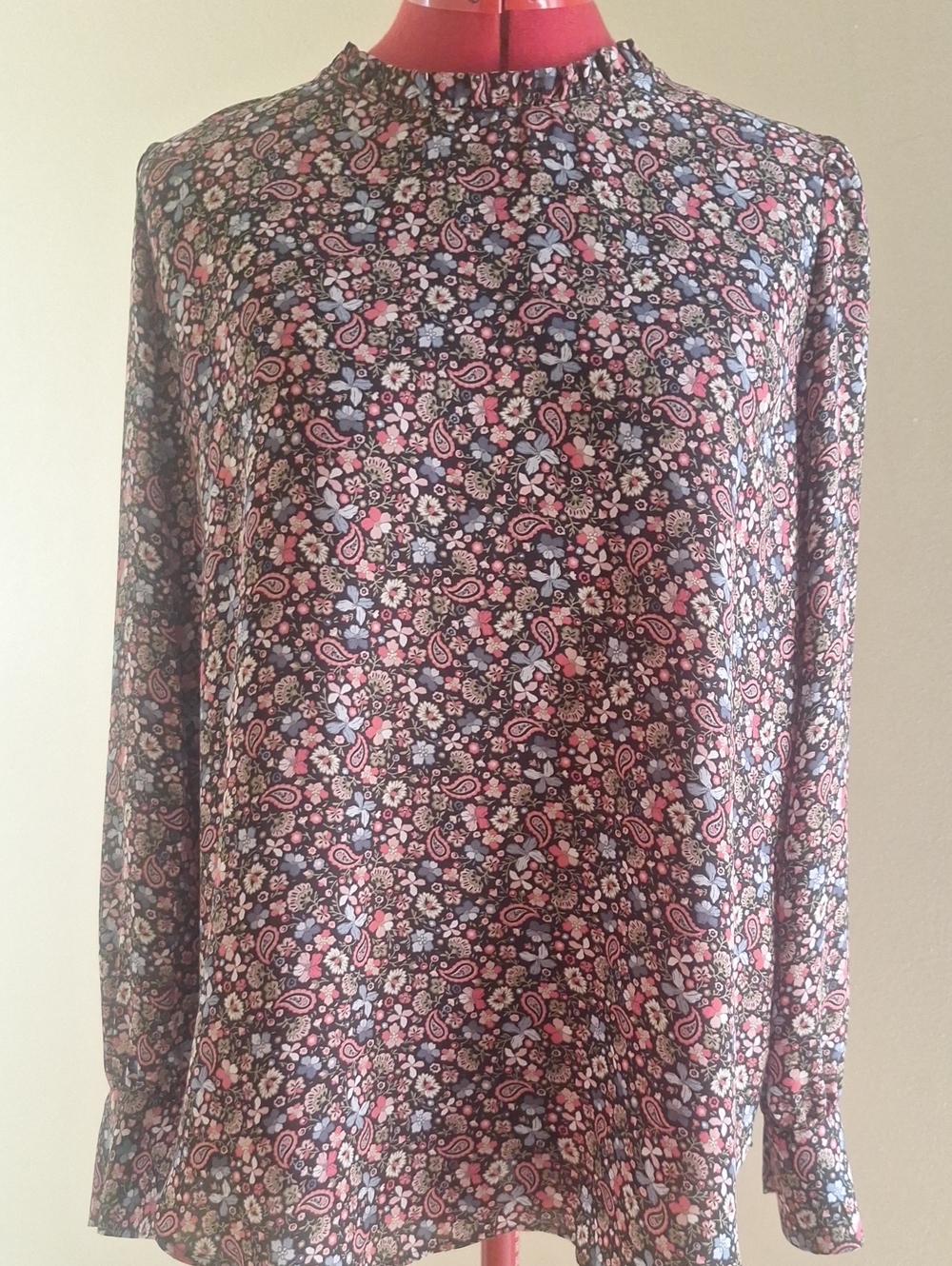 LOFT Pink and Black Paisley Floral Tie-Neck Blouse Size L